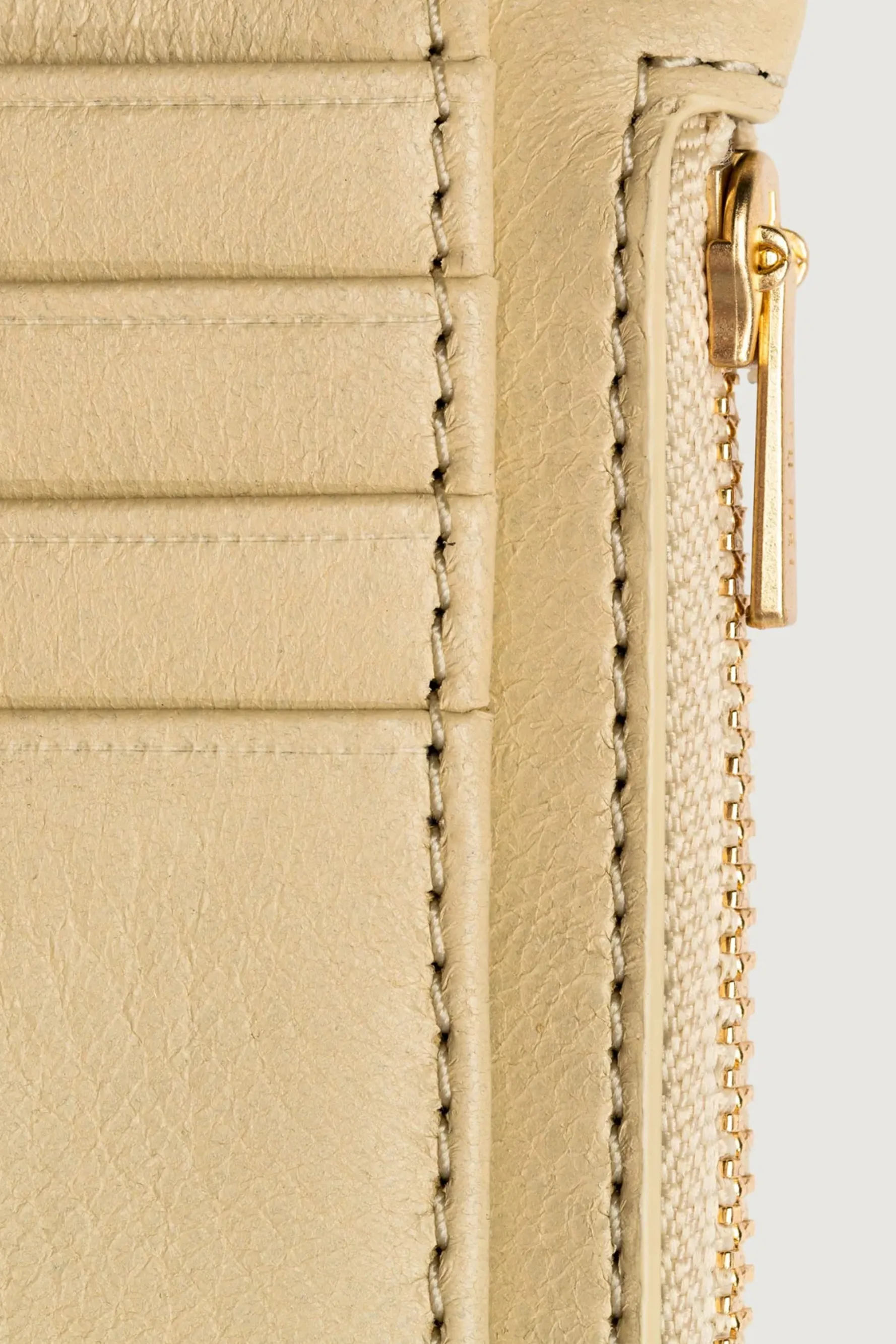 Frank Cardholder - Seamist Deer Nappa
